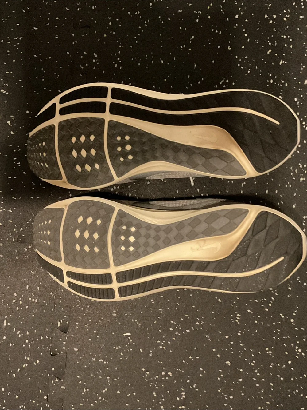 Nike men’s Gray and Mint Green Running Sneakers